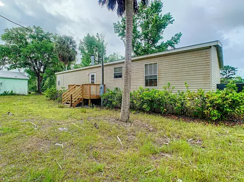 25625 Perch Rd, Astor, FL 32102 photo 22