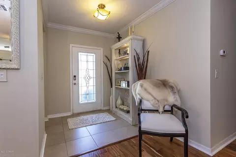 304 Admiralty Ct, Edgewater, FL 32141 photo 4