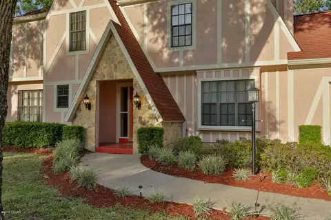 129 Rio Pinar Dr, Ormond Beach, FL 32174 photo 4