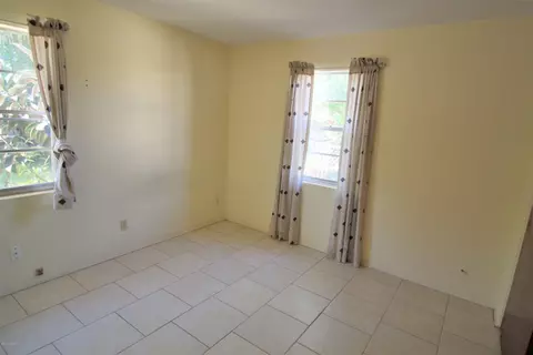 52 Tropical Dr, Ormond Beach, FL 32176 photo 10
