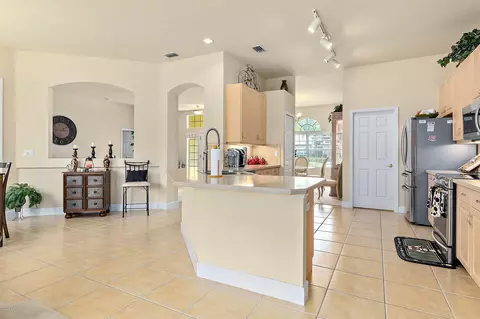 1229 Harwick Ln, Ormond Beach, FL 32174 photo 10