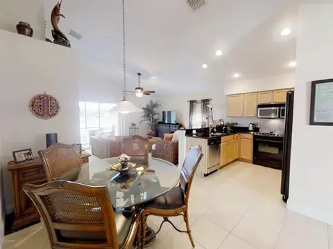 807 Star Reef Ln, Edgewater, FL 32132 photo 17