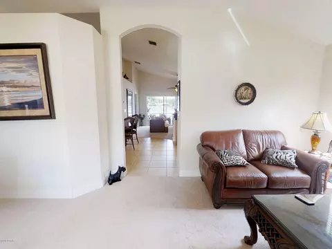 807 Star Reef Ln, Edgewater, FL 32132 photo 4