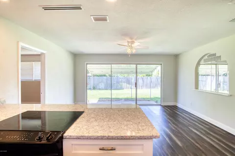 47 Oakview Cir, Ormond Beach, FL 32176 photo 13