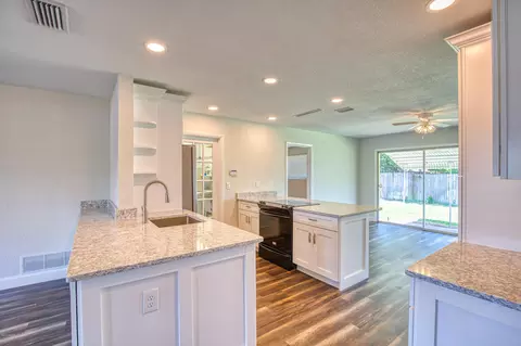 47 Oakview Cir, Ormond Beach, FL 32176 photo 10