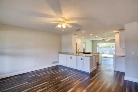 47 Oakview Cir, Ormond Beach, FL 32176 photo 8