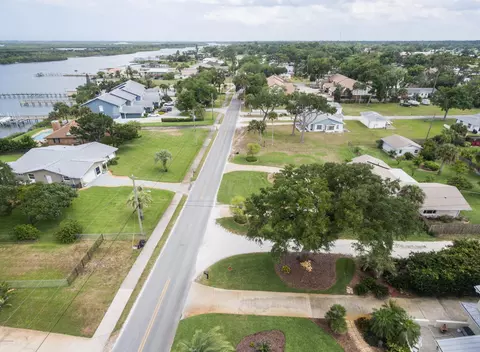 1816 S Riverside Dr, Edgewater, FL 32141 photo 30