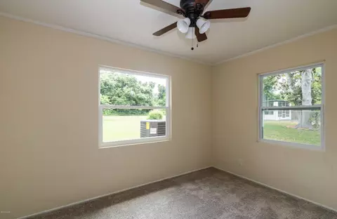 1816 S Riverside Dr, Edgewater, FL 32141 photo 17