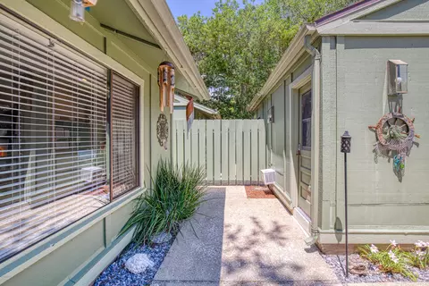 127 Pine Cone Trl, Ormond Beach, FL 32174 photo 4