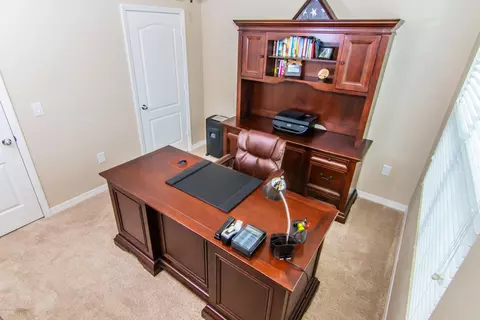 307 Admiralty Ct, Edgewater, FL 32141 photo 8