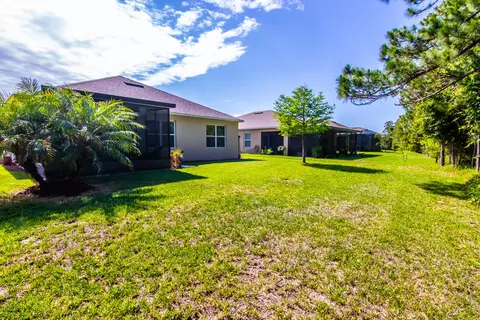 307 Admiralty Ct, Edgewater, FL 32141 photo 31
