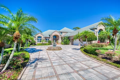 1348 John Anderson Dr, Ormond Beach, FL 32176 photo 4