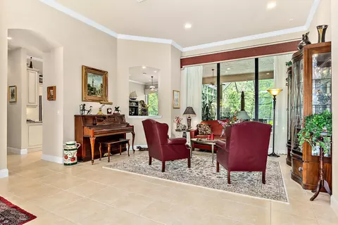 985 Stone Lake Dr, Ormond Beach, FL 32174 photo 9