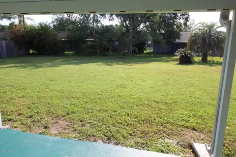 3039 Victory Palm Dr, Edgewater, FL 32141 photo 11