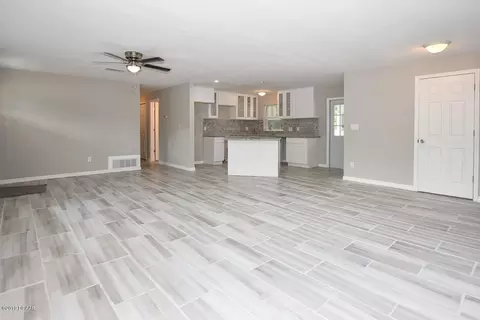 1717 Valencia Ave, Ormond Beach, FL 32174 photo 5