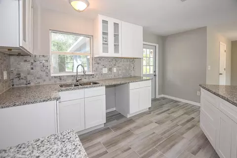1717 Valencia Ave, Ormond Beach, FL 32174 photo 8
