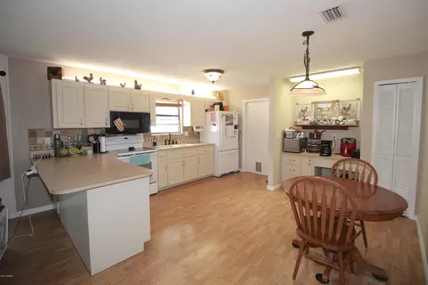 1201 Northside Dr, Ormond Beach, FL 32174 photo 2