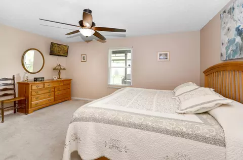 1330 Queen Palm Dr, Edgewater, FL 32132 photo 17