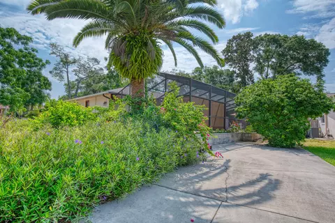 1214 Parkside Dr, Ormond Beach, FL 32174 photo 8