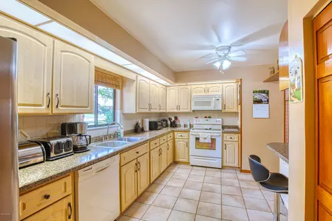 1214 Parkside Dr, Ormond Beach, FL 32174 photo 19