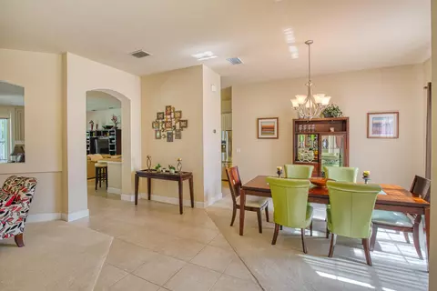 1301 Harwick Ln, Ormond Beach, FL 32174 photo 5