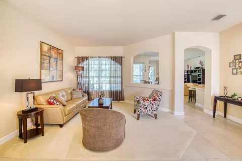 1301 Harwick Ln, Ormond Beach, FL 32174 photo 4
