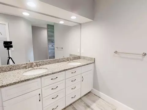 2507 Queen Palm Dr, Edgewater, FL 32141 photo 19