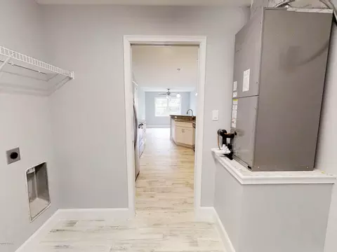 2507 Queen Palm Dr, Edgewater, FL 32141 photo 33