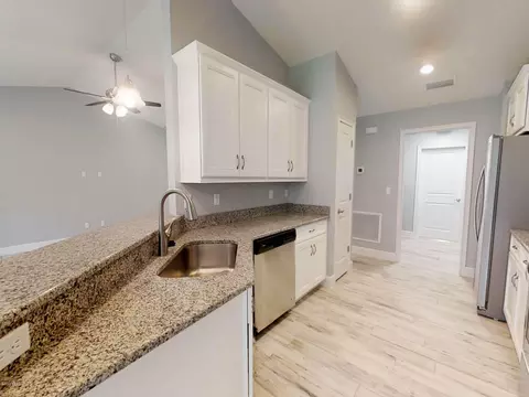 2507 Queen Palm Dr, Edgewater, FL 32141 photo 7