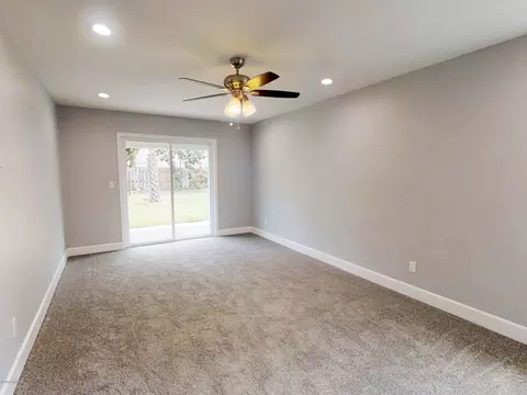 2507 Queen Palm Dr, Edgewater, FL 32141 photo 15