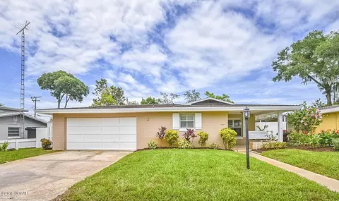 1267 Vanderbilt Dr, Ormond Beach, FL 32174 photo 1