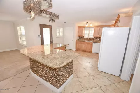 1267 Vanderbilt Dr, Ormond Beach, FL 32174 photo 6