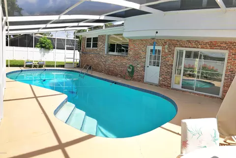 4 Pebble Beach Dr, Ormond Beach, FL 32174 photo 23