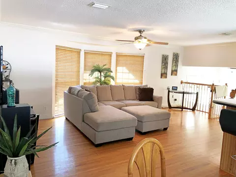 4 Pebble Beach Dr, Ormond Beach, FL 32174 photo 8