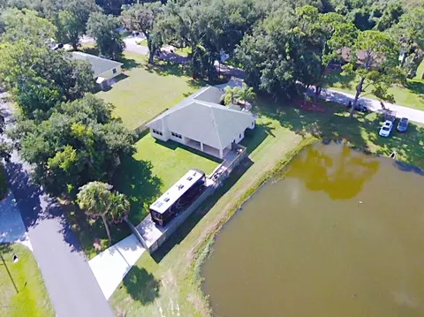 1206 36th St, Edgewater, FL 32141 photo 2