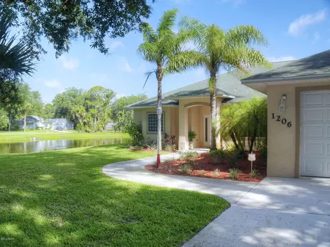 1206 36th St, Edgewater, FL 32141 photo 3