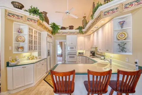 657 N Beach St, Ormond Beach, FL 32174 photo 18