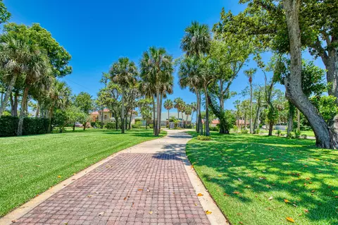 657 N Beach St, Ormond Beach, FL 32174 photo 9