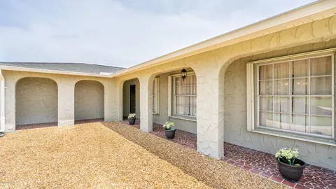 142 Sandcastle Dr, Ormond Beach, FL 32176 photo 2