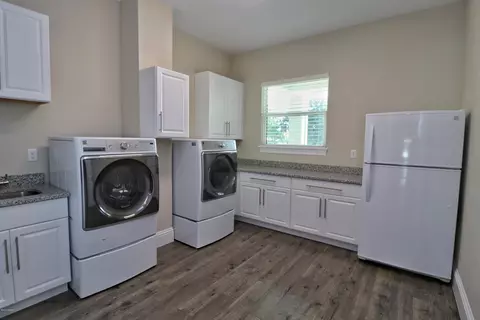 914 S Riverside Dr, Edgewater, FL 32132 photo 28