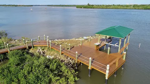 914 S Riverside Dr, Edgewater, FL 32132 photo 5
