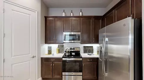 837 Pinewood Dr, Ormond Beach, FL 32174 photo 6