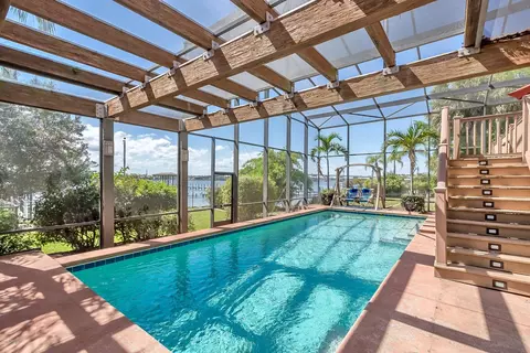 166 Riverside Dr, Ormond Beach, FL 32176 photo 4