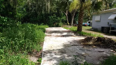 178 Douglas St, Edgewater, FL 32141 photo 2