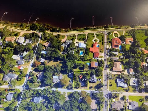 311 Grove St, Ormond Beach, FL 32174 photo 1