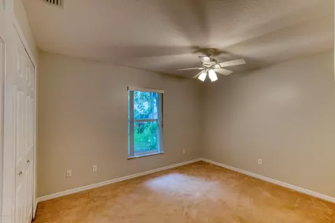 2210 Juniper Dr, Edgewater, FL 32141 photo 9