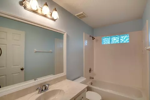 2210 Juniper Dr, Edgewater, FL 32141 photo 13