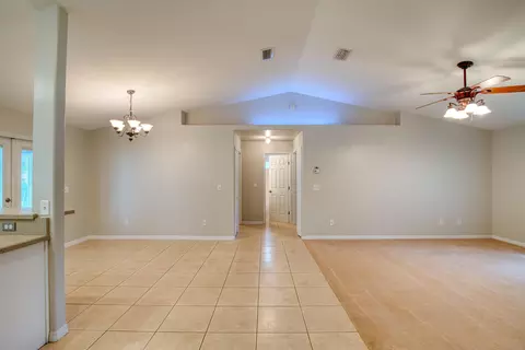 2210 Juniper Dr, Edgewater, FL 32141 photo 20