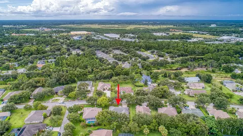 37 Lakebluff Dr, Ormond Beach, FL 32174 photo 4