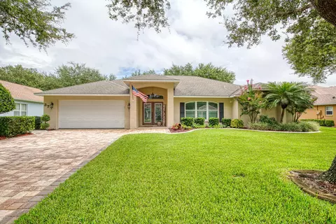 37 Lakebluff Dr, Ormond Beach, FL 32174 photo 1